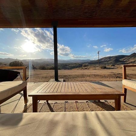 Chasing The Moon: Expansive Tub Views Near Pappy'S Villa Pioneertown Kültér fotó
